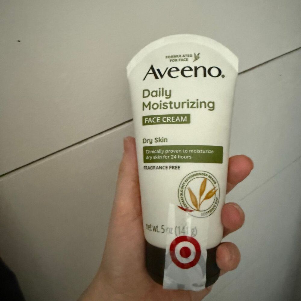 Aveeno 5oz Daily Moisturizing Face Cream New